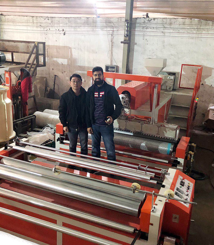 LSPE1500型緩沖復(fù)合PE氣泡膜機(jī) 全自動高速氣墊膜機(jī) 氣泡膜機(jī)器01